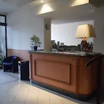 Italia Hotel 2*