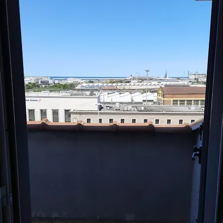 Italia 2* 안코나