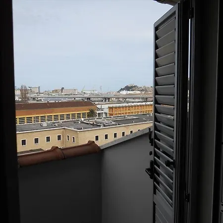 فندق Italia 2*