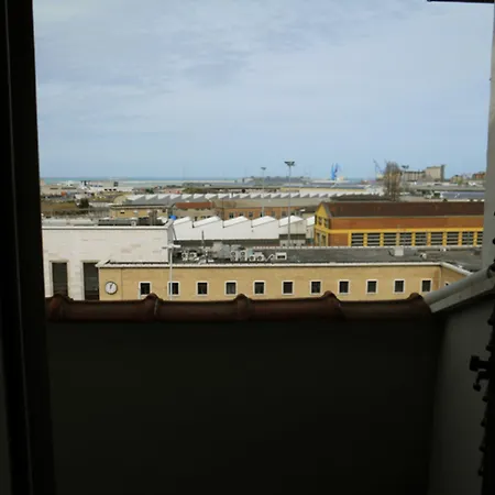 Italia Hotel 2*