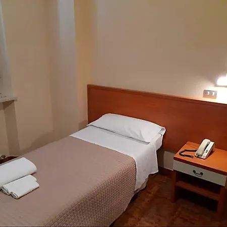 Hotel Italia