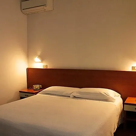Italia Hotel