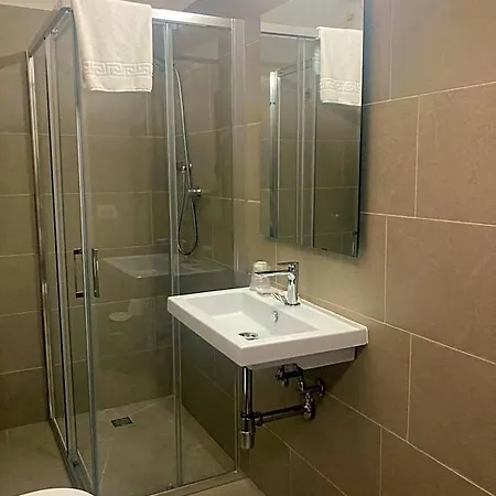 Hotel Italia 2*