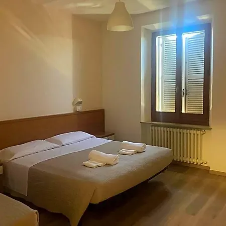 Hotel Italia 2*